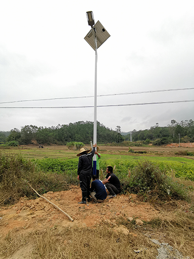 廣東省茂名市化州市新農(nóng)村太陽(yáng)能路燈項(xiàng)目
