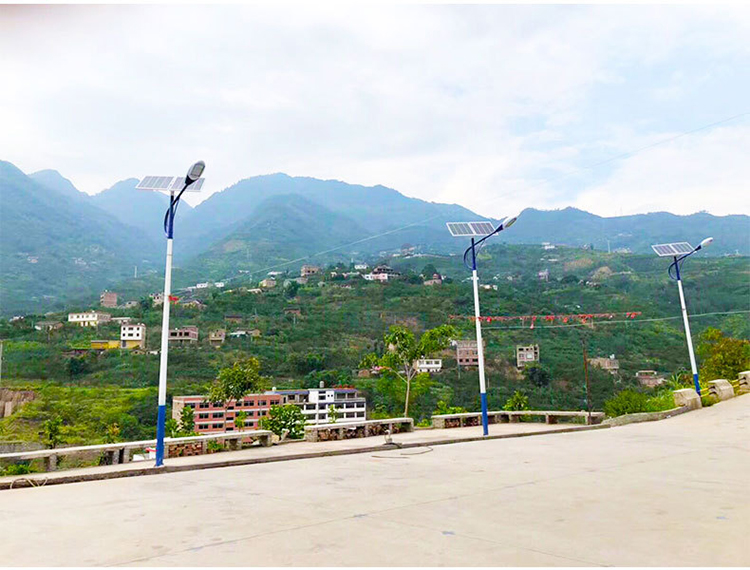 led太陽(yáng)能路燈_河南太陽(yáng)能路燈_太陽(yáng)能路燈價(jià)格