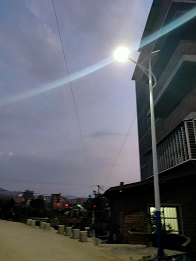 新農(nóng)村太陽能路燈點(diǎn)亮福建泉州安溪縣長(zhǎng)坑鄉(xiāng)山格村