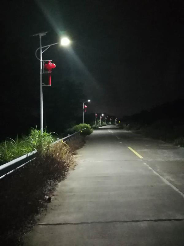 廣東太陽能路燈_太陽能路燈_中國結(jié)太陽能路燈