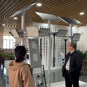 黃總和客戶的趣事