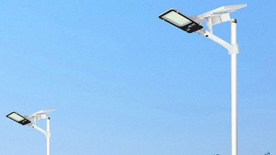 春天養(yǎng)護太陽能路燈注意什么