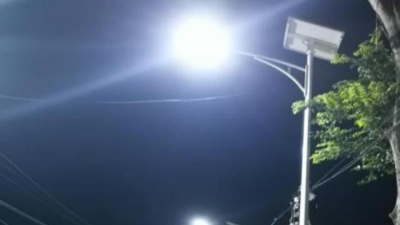 太陽(yáng)能路燈正以革新者的姿態(tài)重塑生活