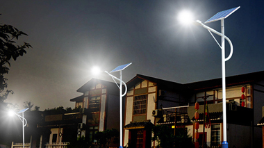 太陽(yáng)能路燈地腳籠要如何安裝？