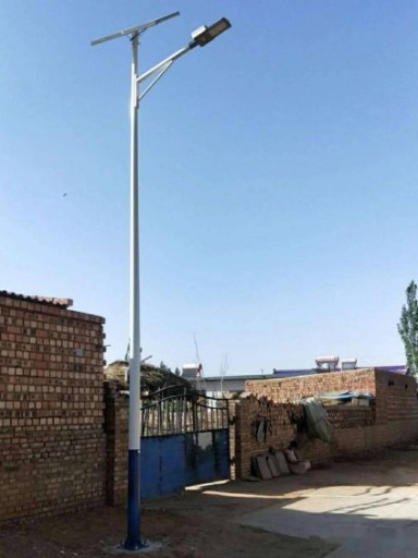 巫溪縣大力實(shí)施“點(diǎn)亮鄉(xiāng)村”太陽(yáng)能路燈公益項(xiàng)目