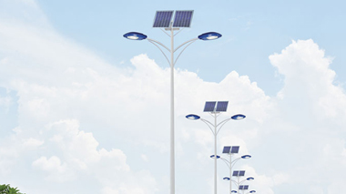 新農村太陽能路燈構件有哪些特點？