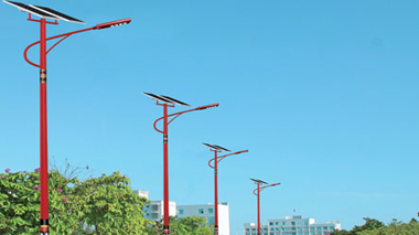 如何選擇好一點的農(nóng)村太陽能路燈?