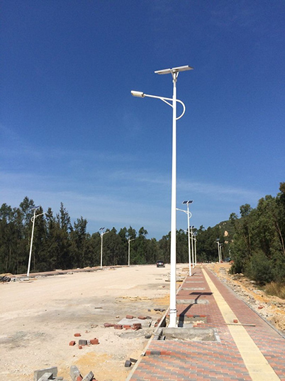 海南省昌江黎族自治區(qū)市政太陽(yáng)能路燈工程案例