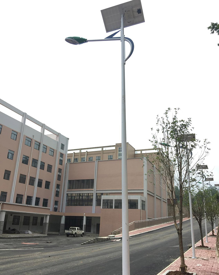 太陽(yáng)能路燈