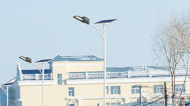 影響太陽(yáng)能路燈使用壽命的主要因素有哪些？