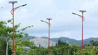 太陽能路燈廠家教你如何選擇高質(zhì)量的太陽能路燈？