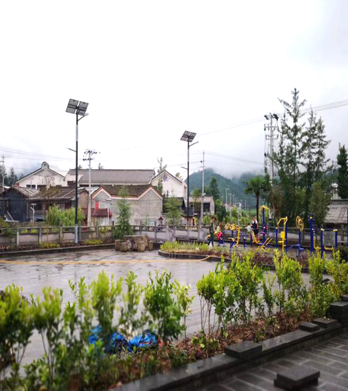 太陽(yáng)能特色路燈_民族特色太陽(yáng)能路燈_太陽(yáng)能路燈生產(chǎn)廠家